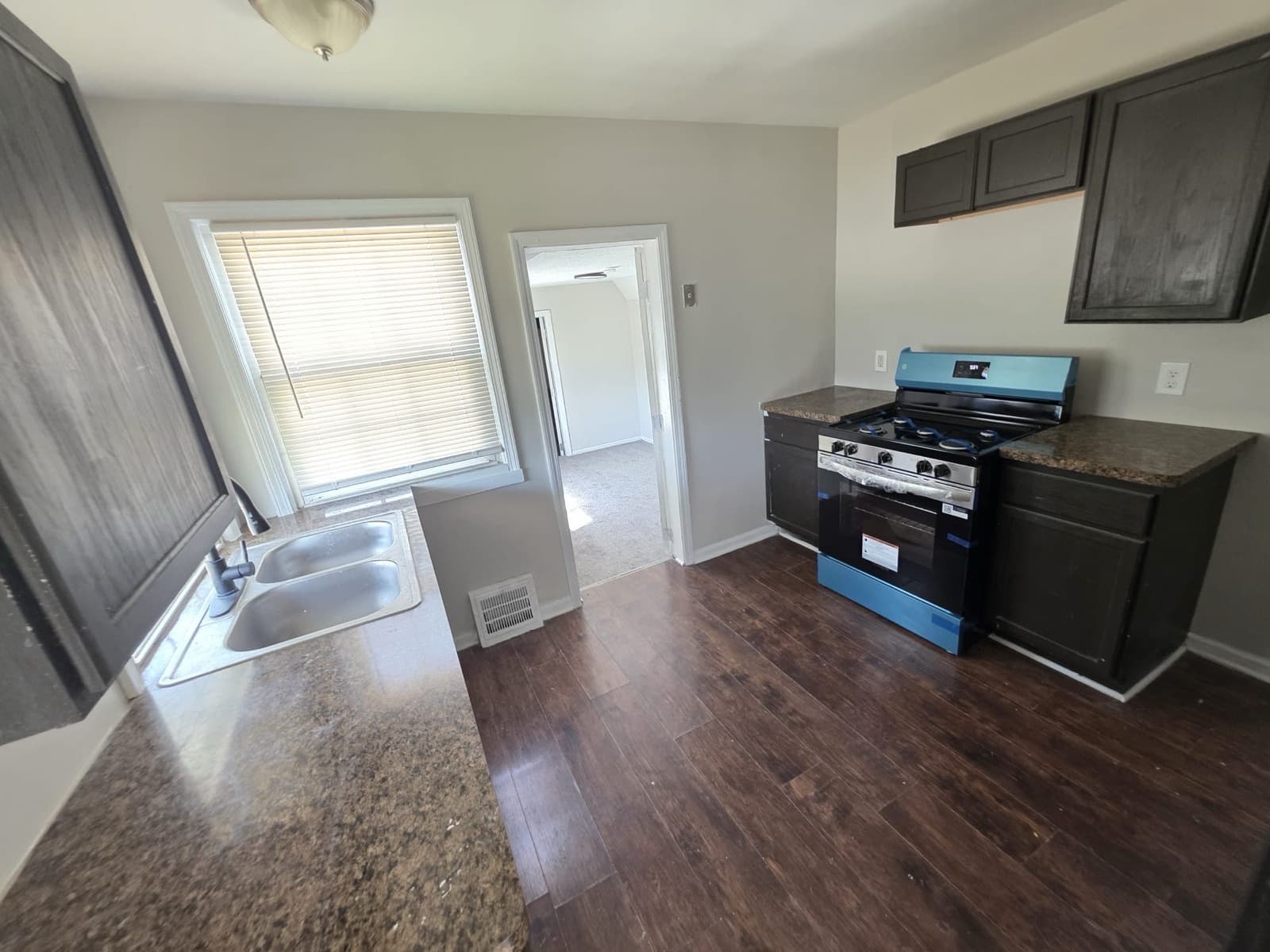20701 Franklin Rd, Maple Heights, OH
